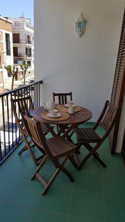 Apartamento Hector En 锡切斯 外观 照片